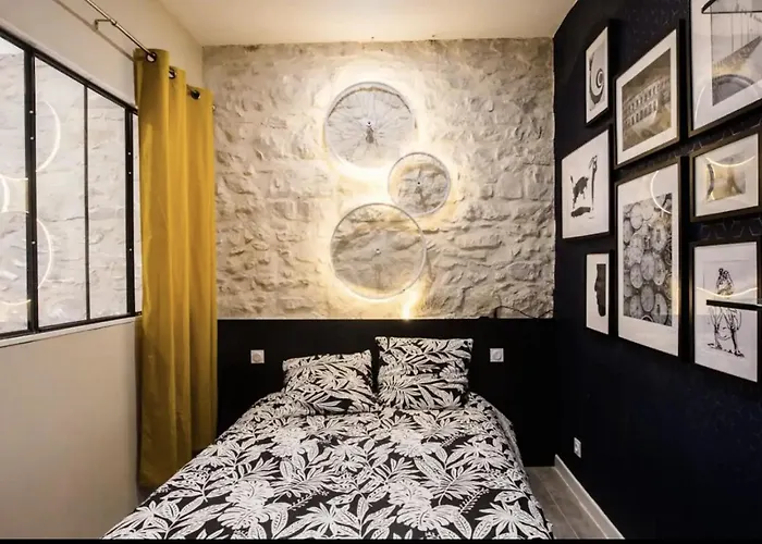 2 Pieces Centre-ville Equipe نيم